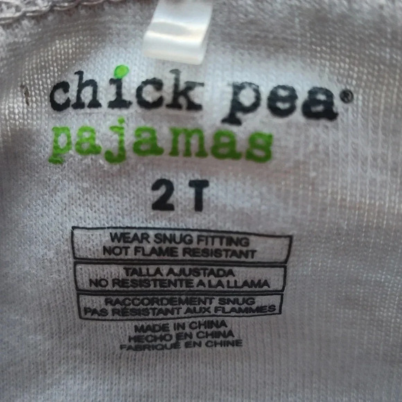 Chic PeaToddler Halloween Pajama Set “The Boo Crew” Long Sleeve 2-Piece Size 2T - Picture 6 of 7